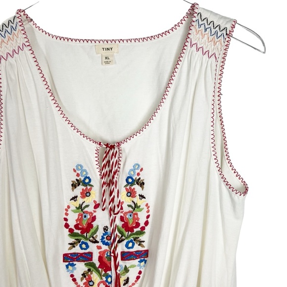 TINY Anthropologie Katarina Floral Embroidered Tank with Smocked waist - Picture 2 of 8